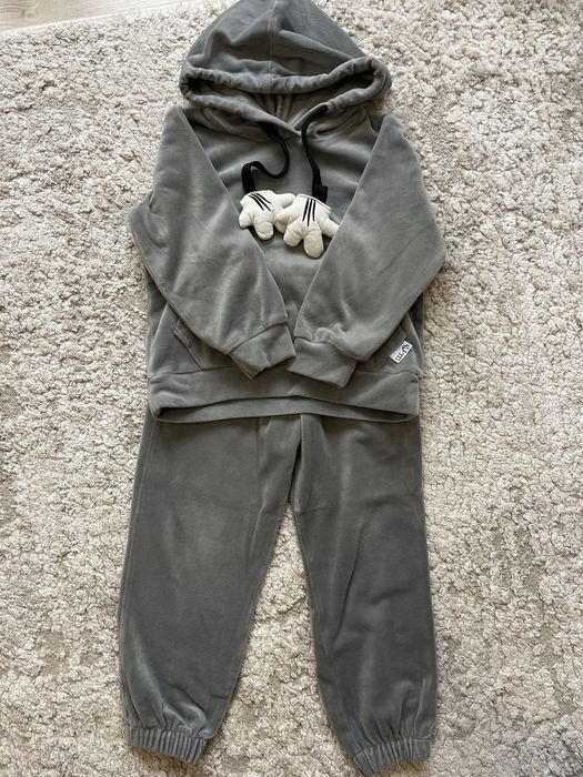 Куртка, джинси, теплі штани, спортивний костюм