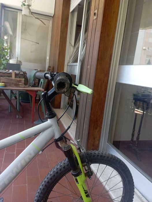 bicicleta infantil B'Twin Racing Boy 500 de 20 polegadas