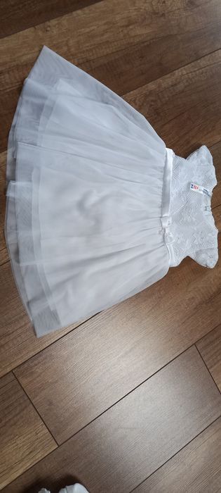 Sukienka dla dziewczynki r. 62