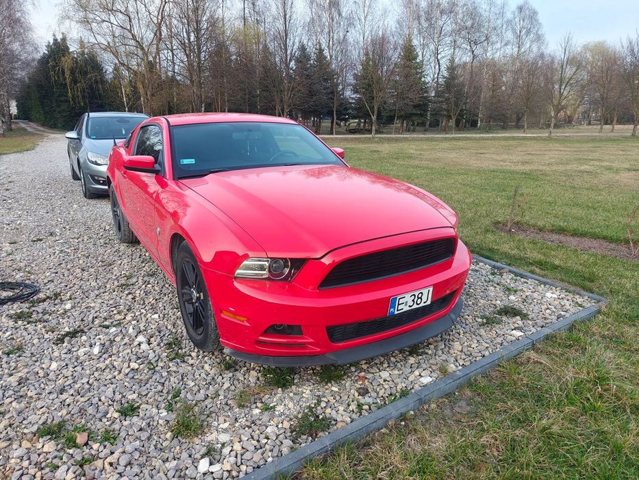 Ford Mustang Mustang 3.7
