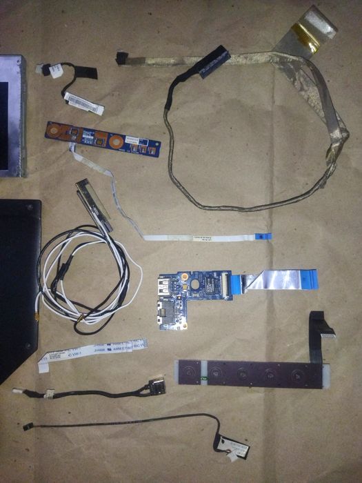 Запчастини Lenovo ноутбук