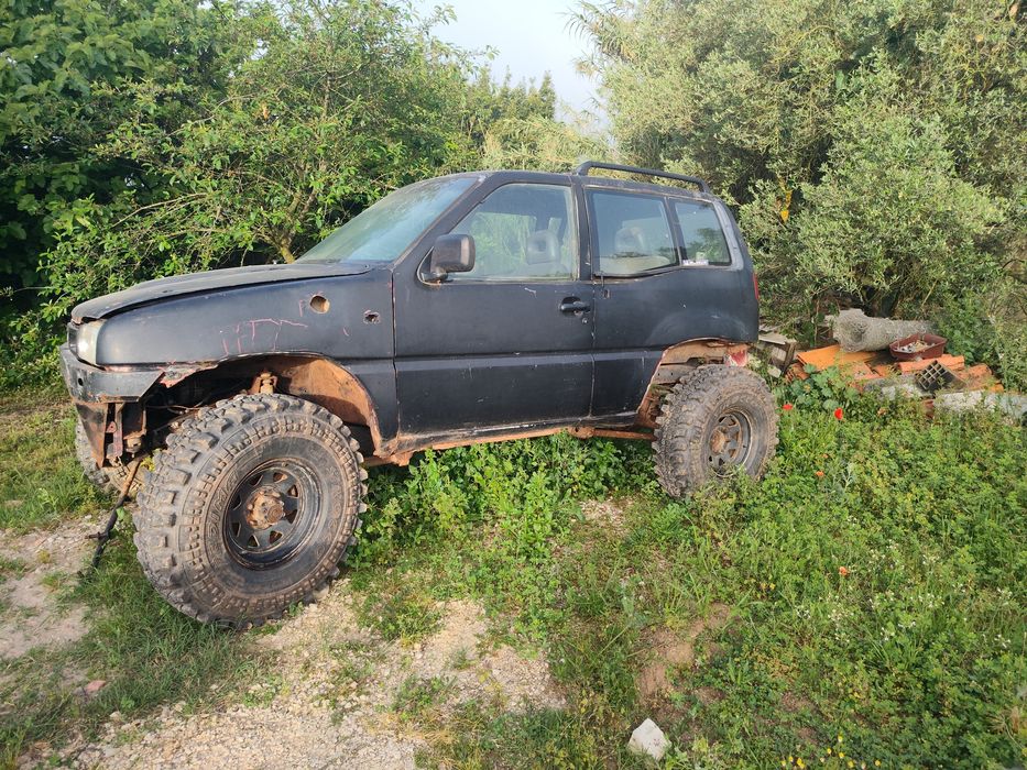 Terrano 2 eixos  patrol gr y60 m57