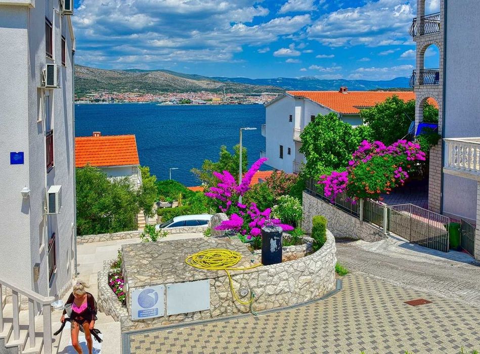 Apartament z basenem blisko plaży w Chorwacji