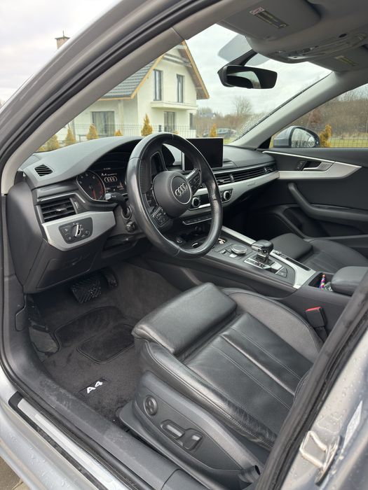 Audi A4 Quattro 2017 r. 2.0 TFSI 252 KM automat