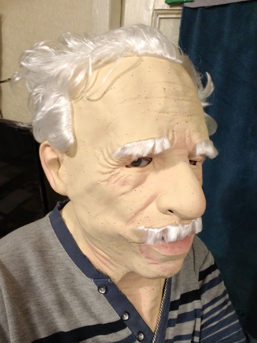 Силиконовый образ старика