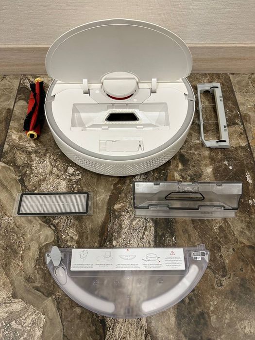 Робот пилосмок Xiaomi Roborock S6