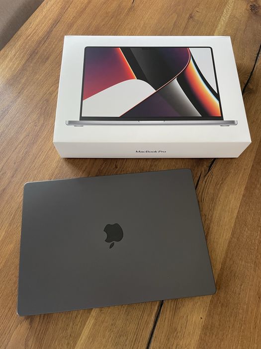MacBook Pro 16" M3 Pro | 36GB RAM | 1TB SSD | Teclado Inglês (US) | Bateria 100%