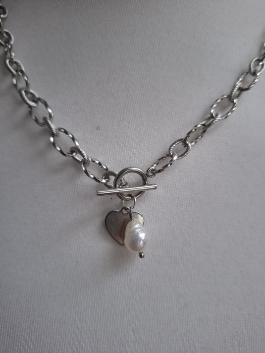 Naszyjnik handmade ze stali nierdzewnej z naturalnych kamieni perły