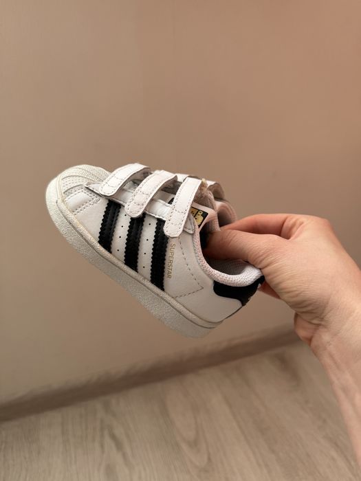 Кросівки adidas superstar 22 розмір