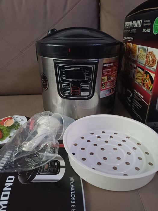 Мультиварка Redmond