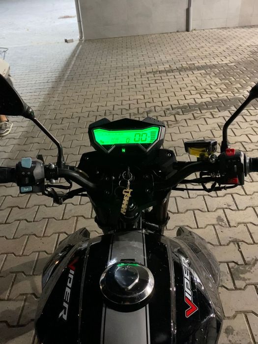Мотоцикл Viper zs200a1 у відмінному стані, з документами та шоломом