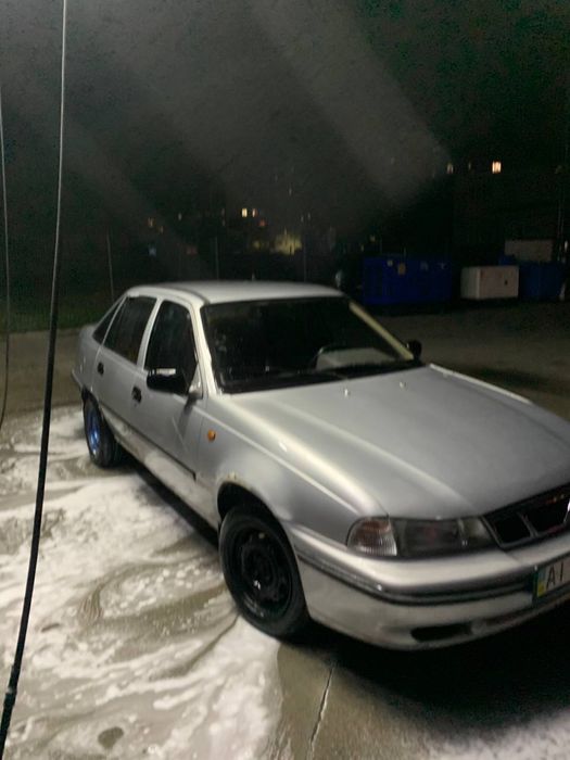 Daewoo nexia 16v