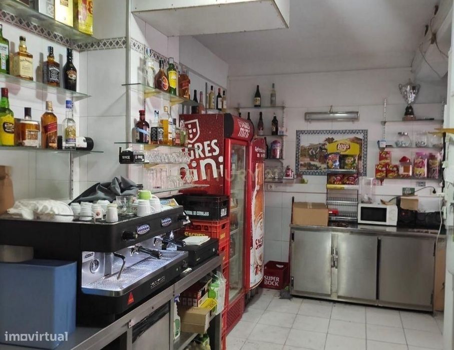 Espaço Comercial - Casal de Cambra, Sintra