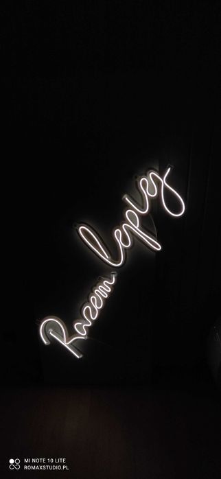 Ledon, neon  razem lepiej