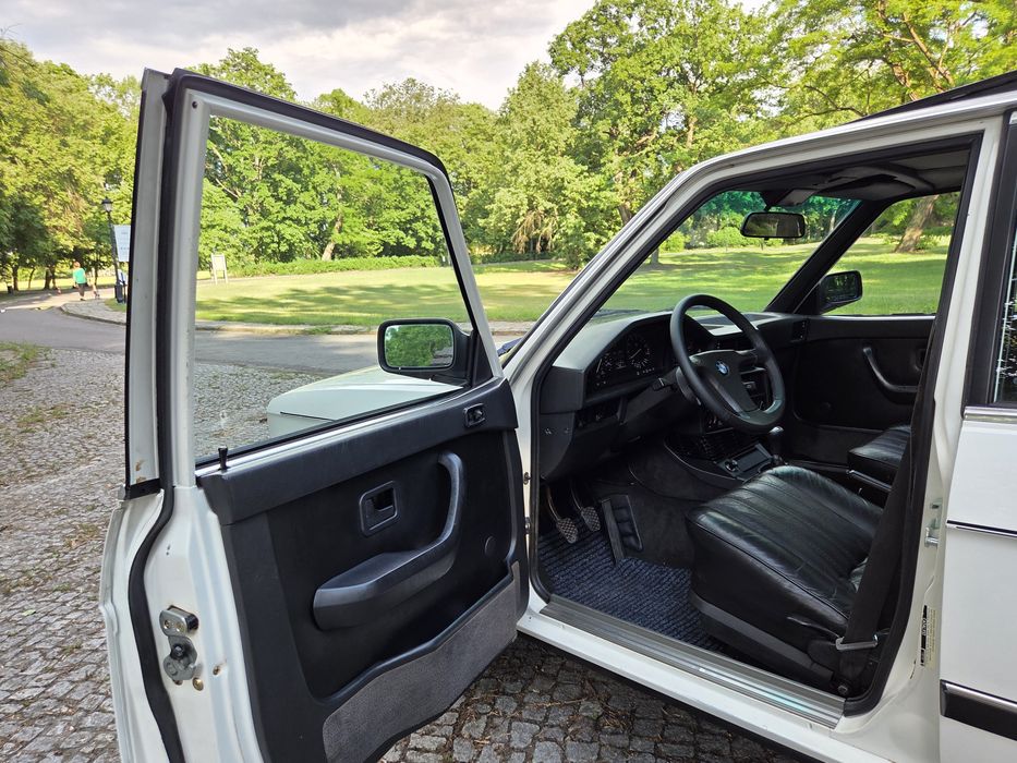 BMW 533i e28 Manual M30 1983