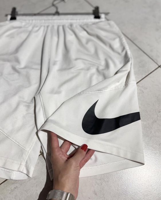 Чоловічі шорти Nike M