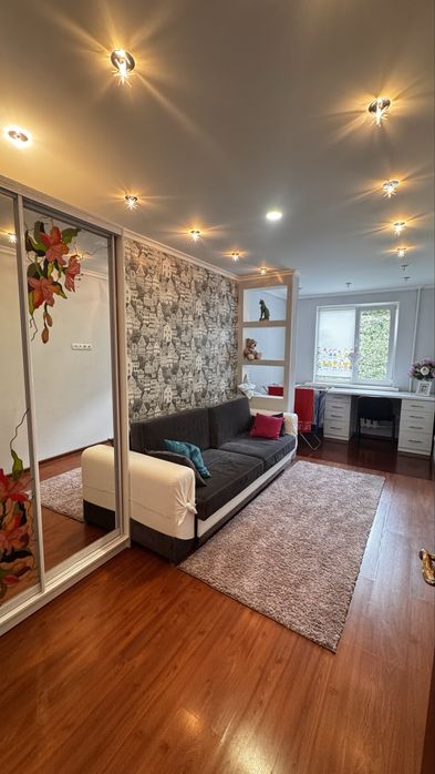 Здам 2 кімнатну квартиру по вул Львівській від 1 місяця