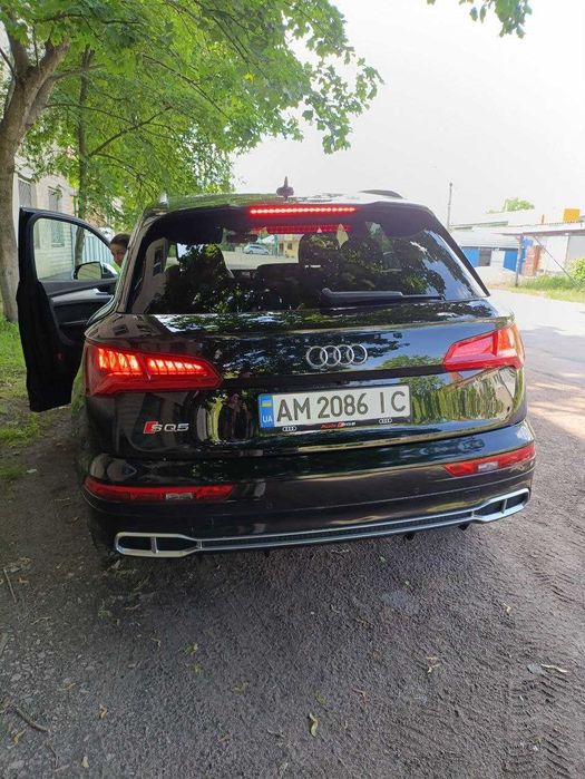 продам Audi Sq5 Premium Plus