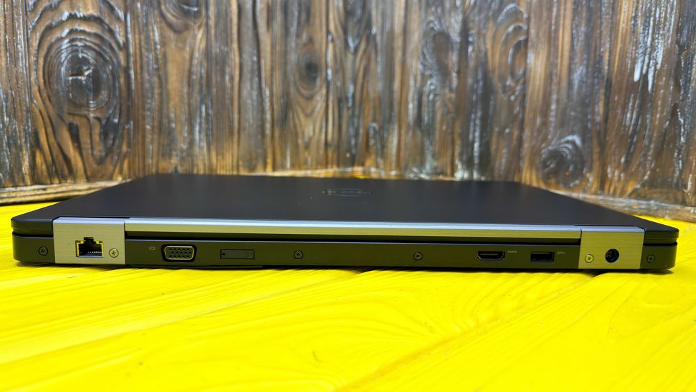 Недорогий Ноутбук Для Роботи і Навчання Dell Latitude E5570 /ГАРАНТІЯ