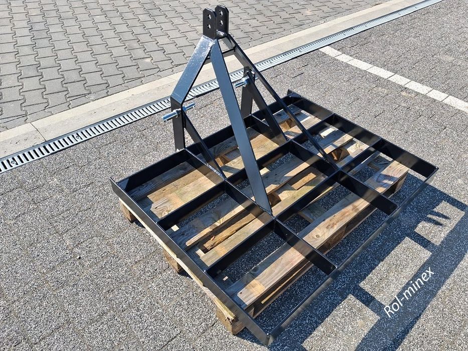 Niwelator terenu Równiarka na TUZ podnośnik Transport