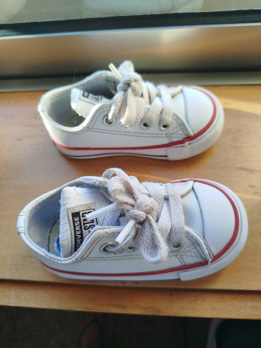 All Star bebé em pele