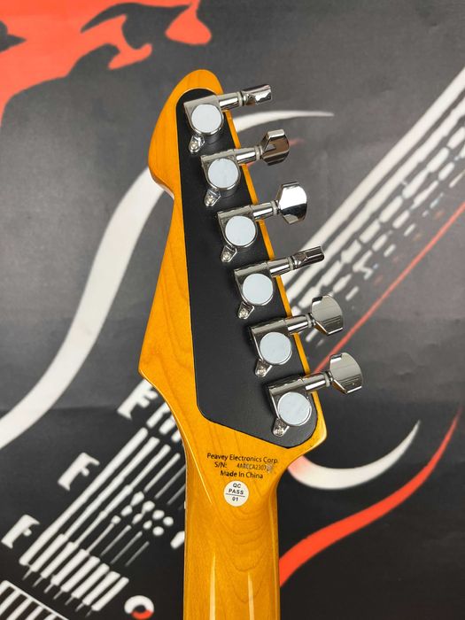 Електрогітара Peavey Raptor Custom