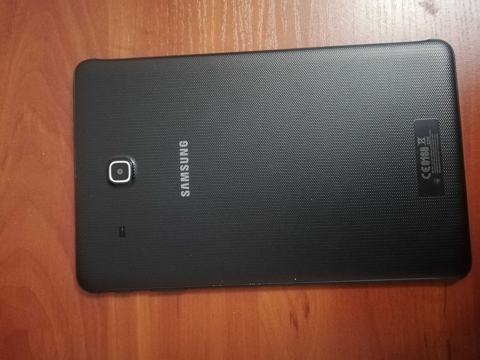 SM-T561 Samsung 9,6''  8Gb, 3G, android 7