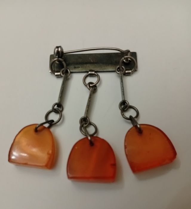 Брошь,серебро,янтарь,вінтаж