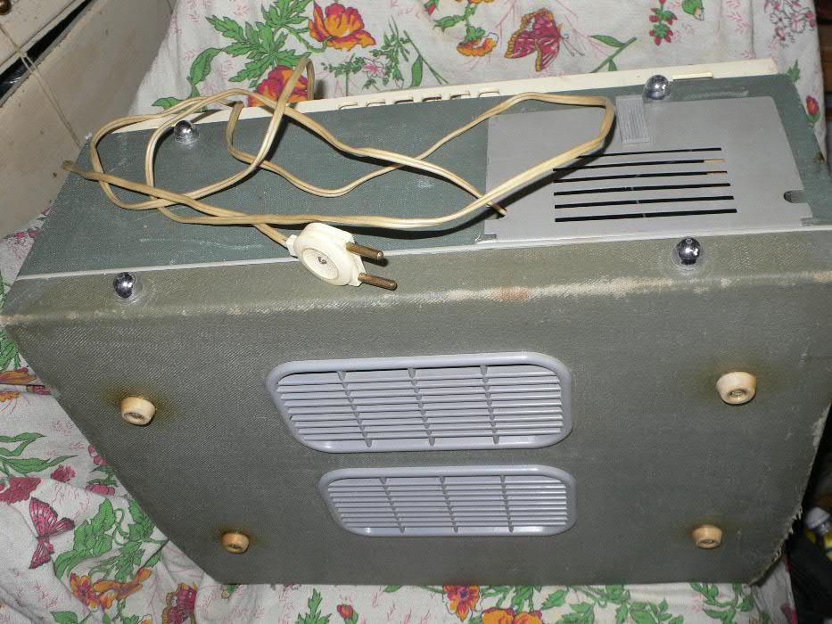 Катушечный магнитофон "Астра-4"Бобинный времен СССР