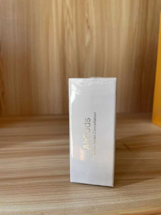 NOWA Atrakcyjna cena Słuchawki Apple airpods 4