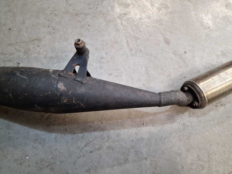 Aprilia RS50 AM6 Резонатор Глушитель Выхлопная труба Саксофон