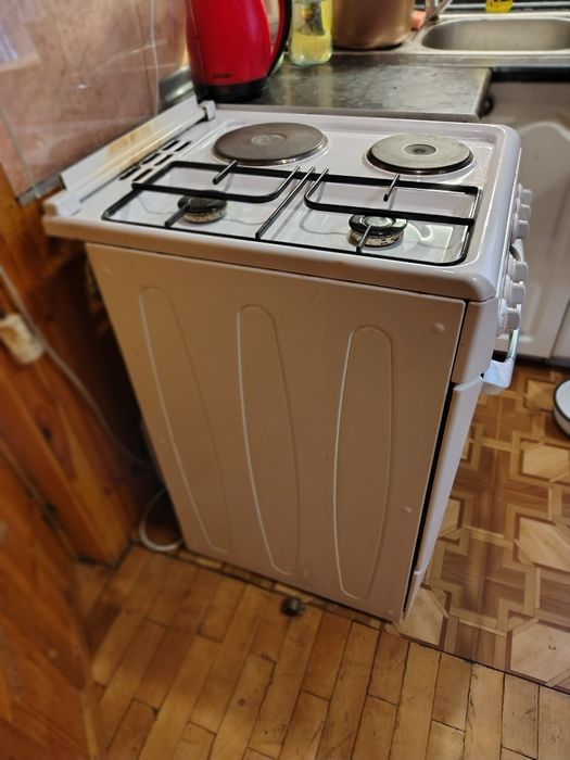 Плита  Веко комбінована газ/електро