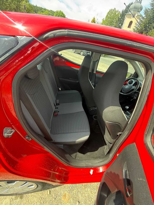 Ładna Toyota Aygo klima