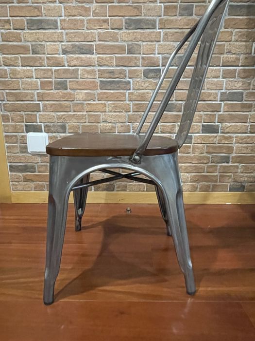 Cadeiras Estilo Industrial