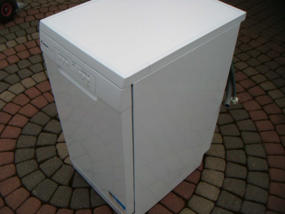 Zmywarka Candy 45 cm-wolno stojąca-BDB Stan