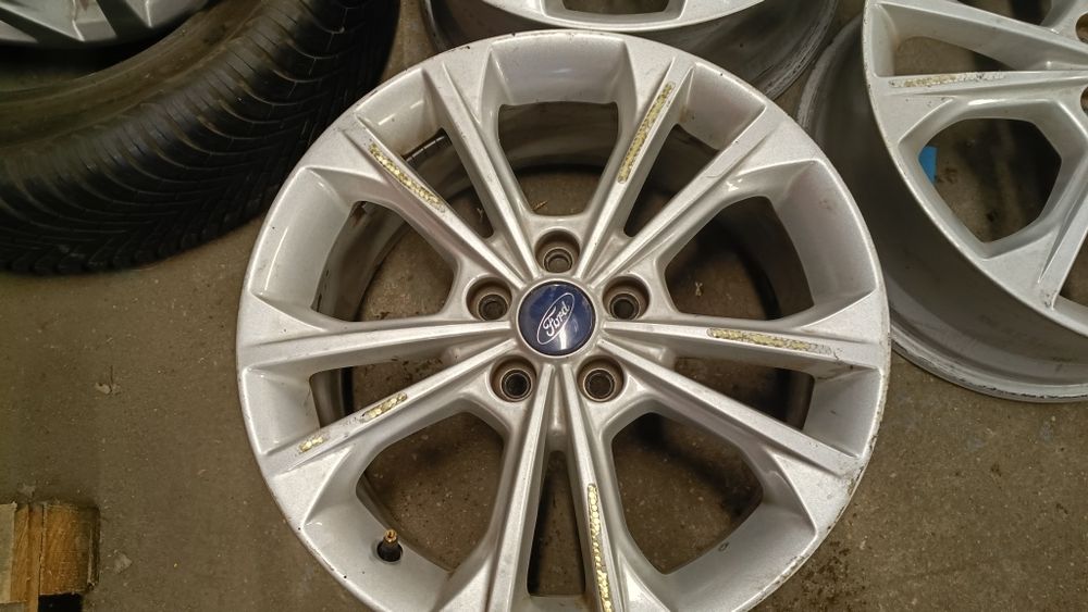5x108  17 Felgi aluminiowe ford Volvo oryginał czujniki ciśnienia powietrza