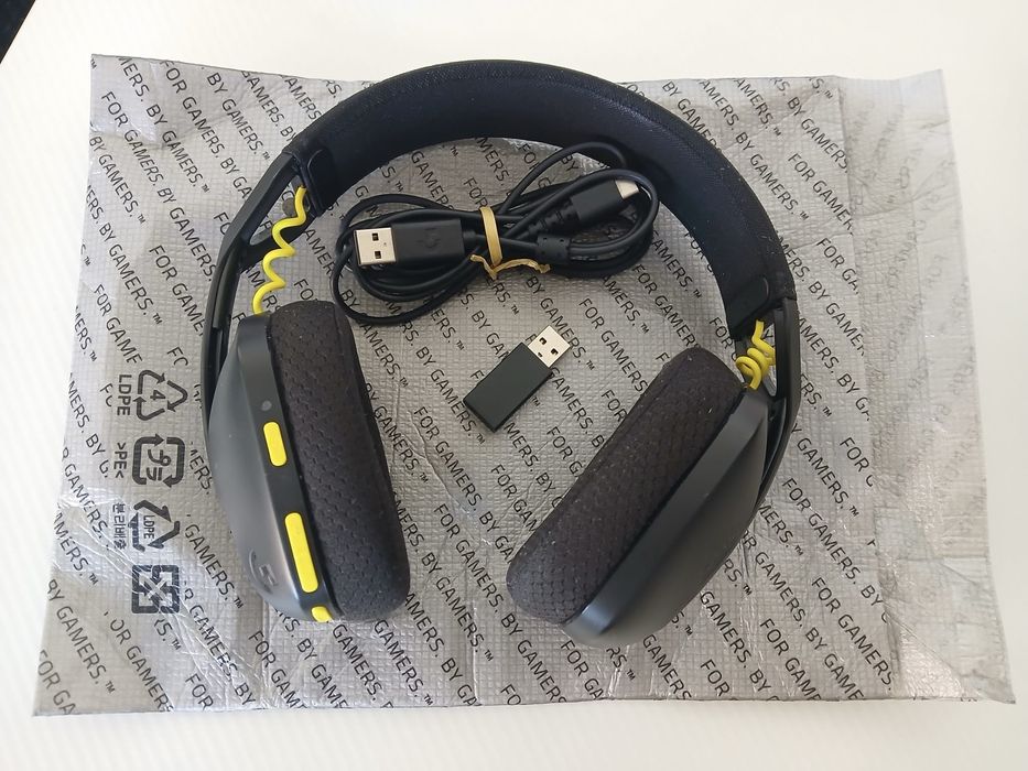 Headset Logitech G435 Lightspeed Wireless Gaming Preto (LER DESCRIÇÃO)