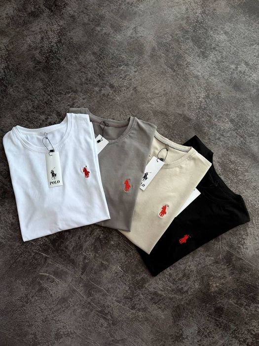 Фудболка базова Polo