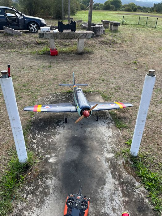 Avião rc a gasolina Barbeita •