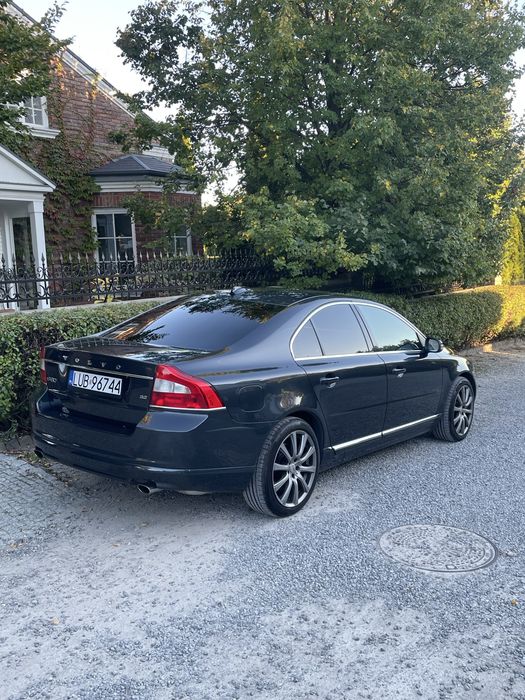 Volvo S80