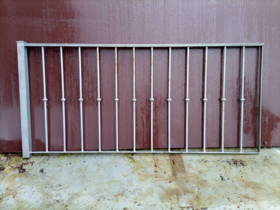 Grades em ferro para varandas e muros - Fabricante