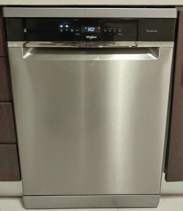 Máquina de lavar loiça Whirlpool