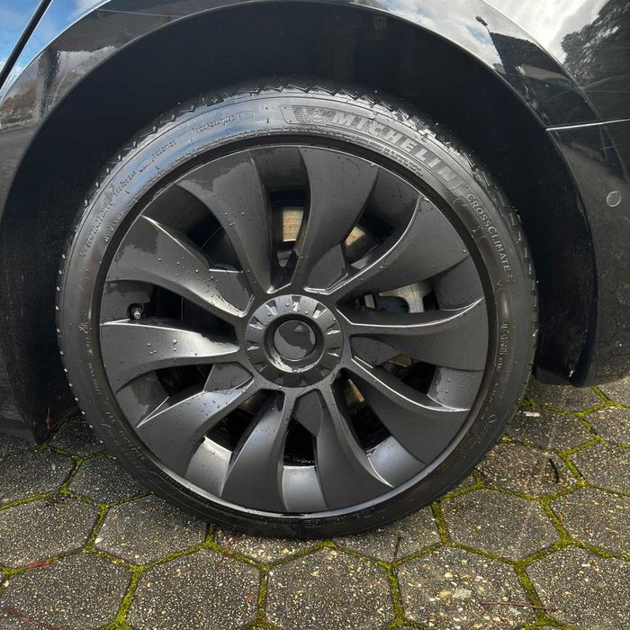 Tesla Model 3 Long Range Dual Motor AWD