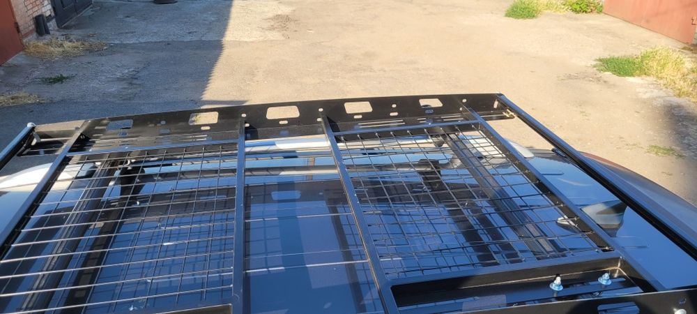 Багажник експедиційний аеродинамічний з поперечинами і захисним чохлом