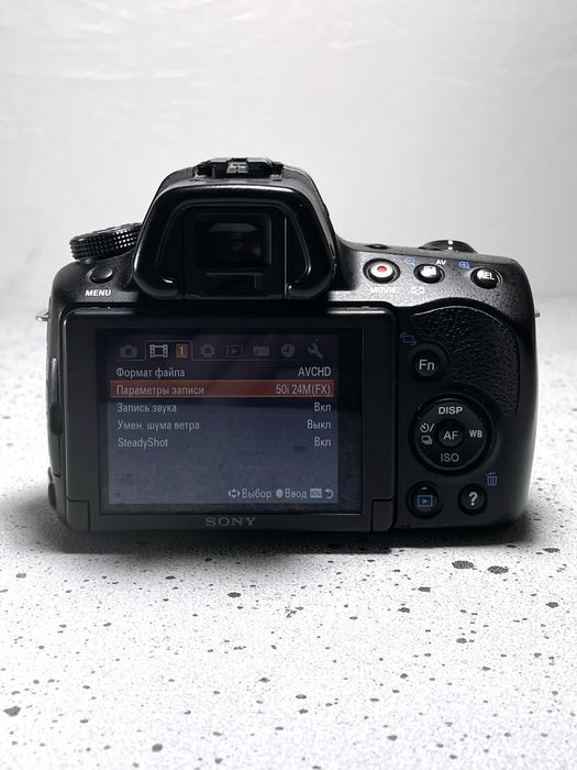 Вживаний Sony a37 + Sony DT 18-70mm - FullHD/LiveView