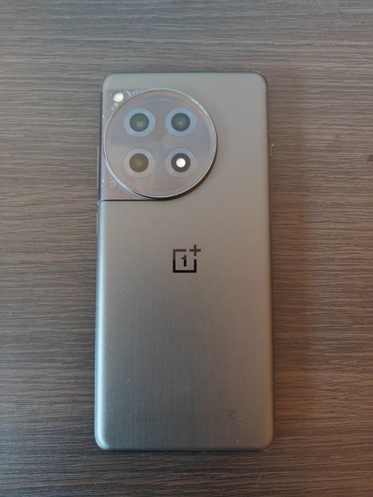 Oneplus 12R 256GB 16GB + 3 etui