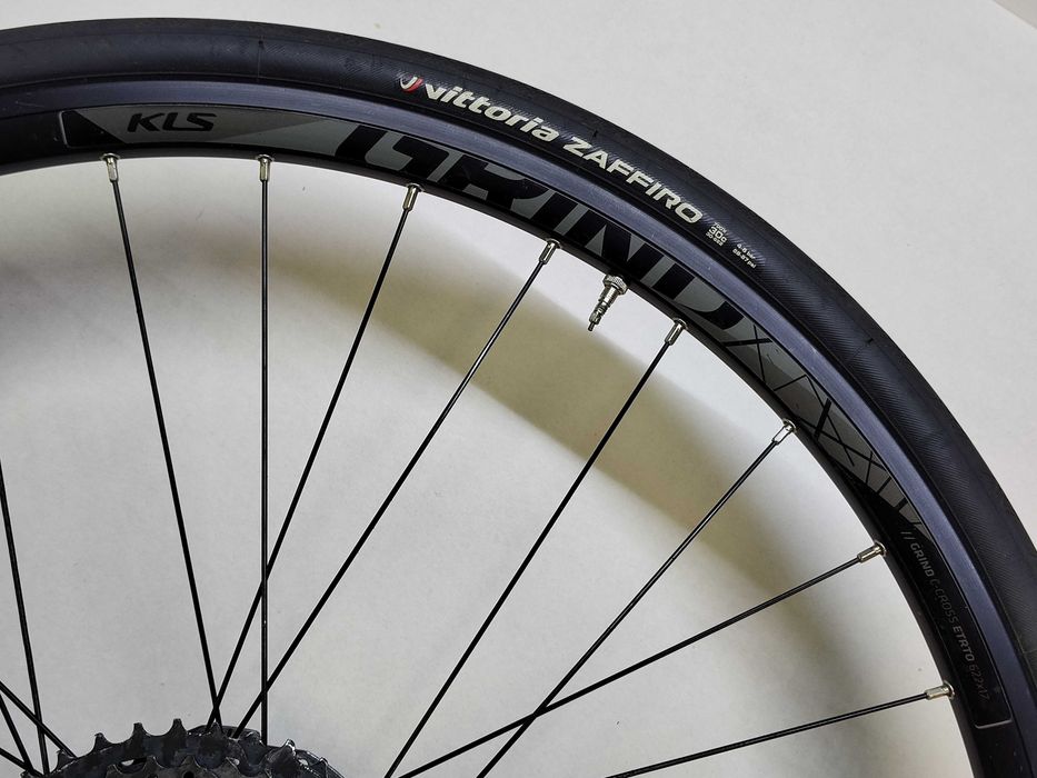 Koła 12x100, 12x142 Novatec / Kellys Grind / 28" / 622 / 700C / 32H