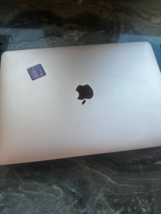 MacBook air під ремонт