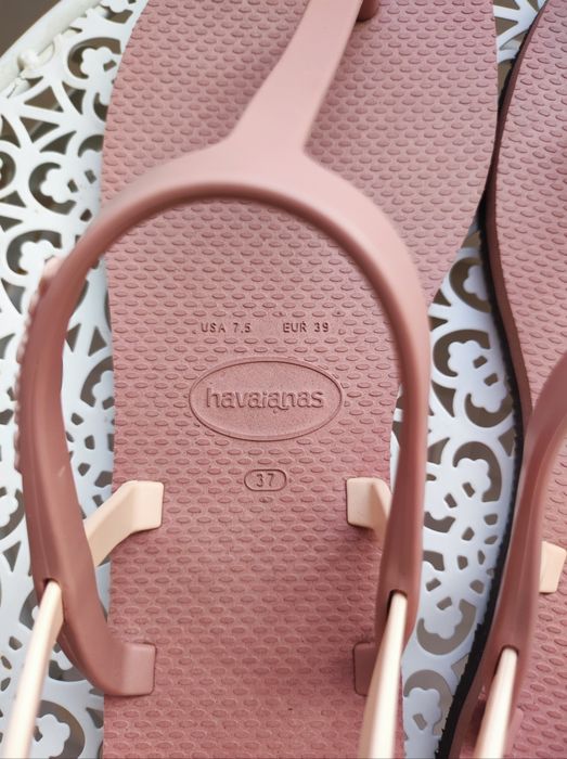 Sandálias Havaianas novas t 39 europeu modelo Paraty
