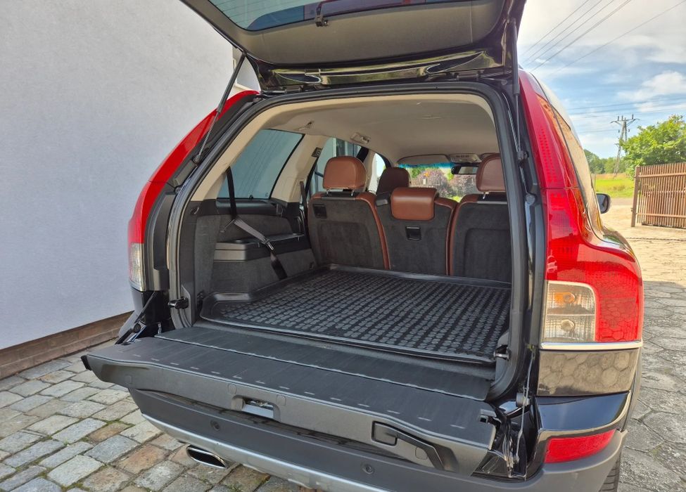 Продам Volvo XC 90 2.4 TDI 4X4